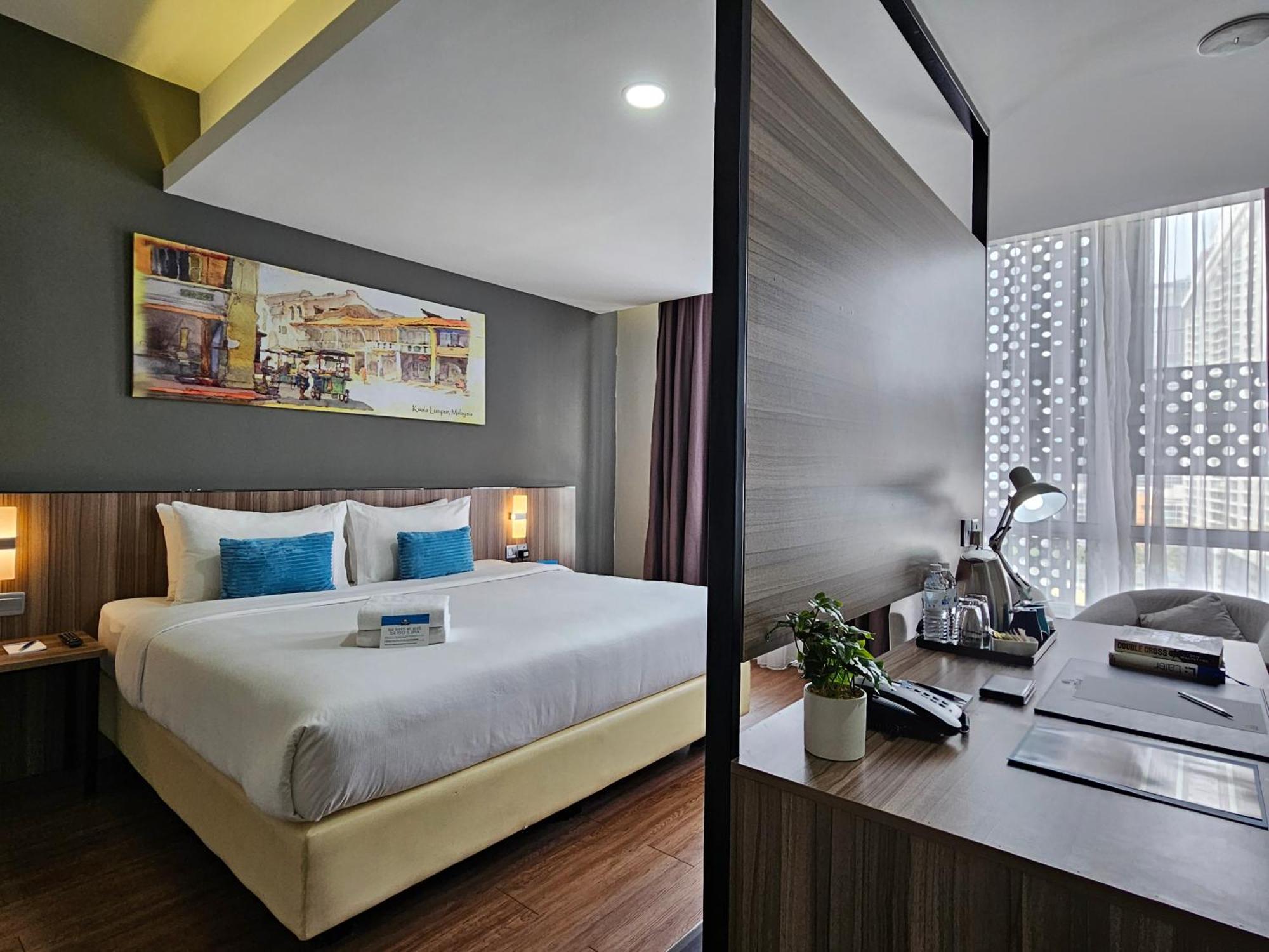 Days & By Wyndham Kl - Chan Sow Lin Mrt Or Lrt 4* Kuala Lumpur