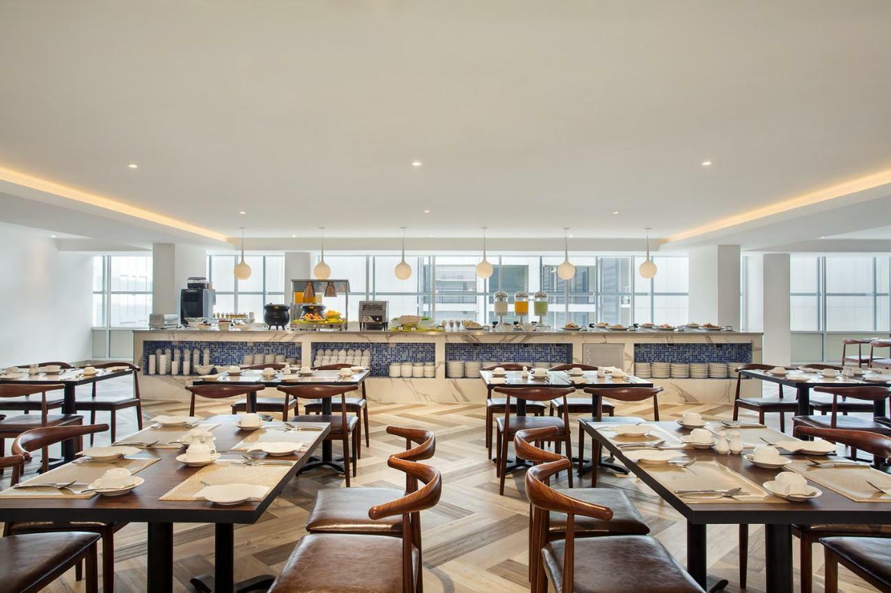 Hotel Days & By Wyndham Kl - Chan Sow Lin Mrt Or Lrt 4*